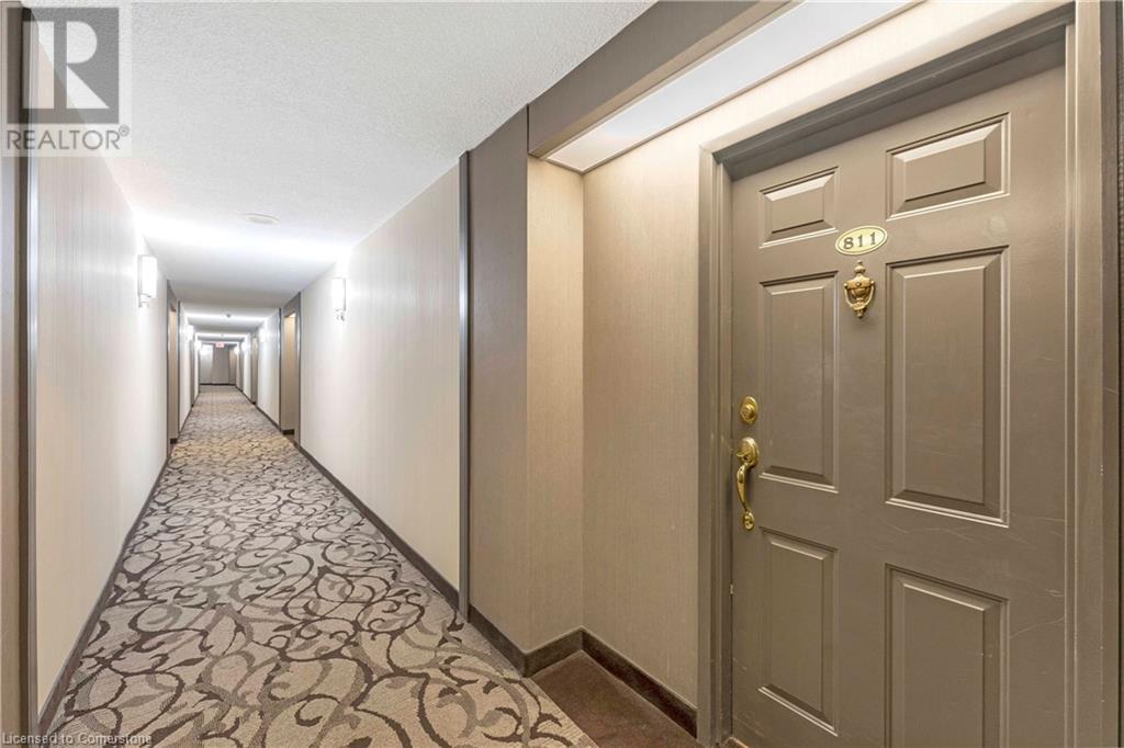 Photo 16 of 65 Scadding Avenue Unit 811, Toronto ON