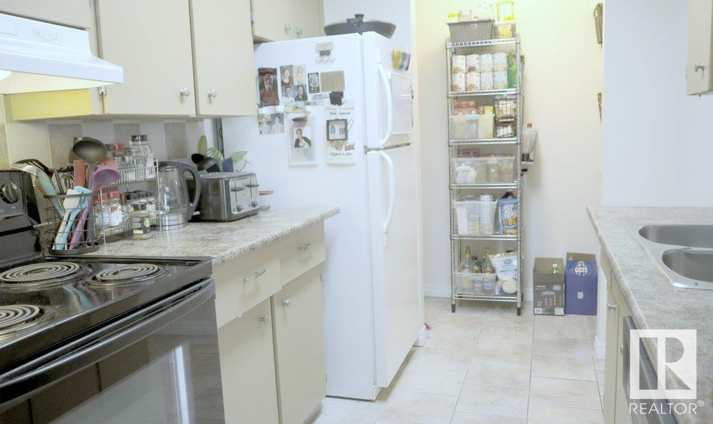 Photo 11 of 111 5125 Riverbend Rd Nw, Edmonton AB
