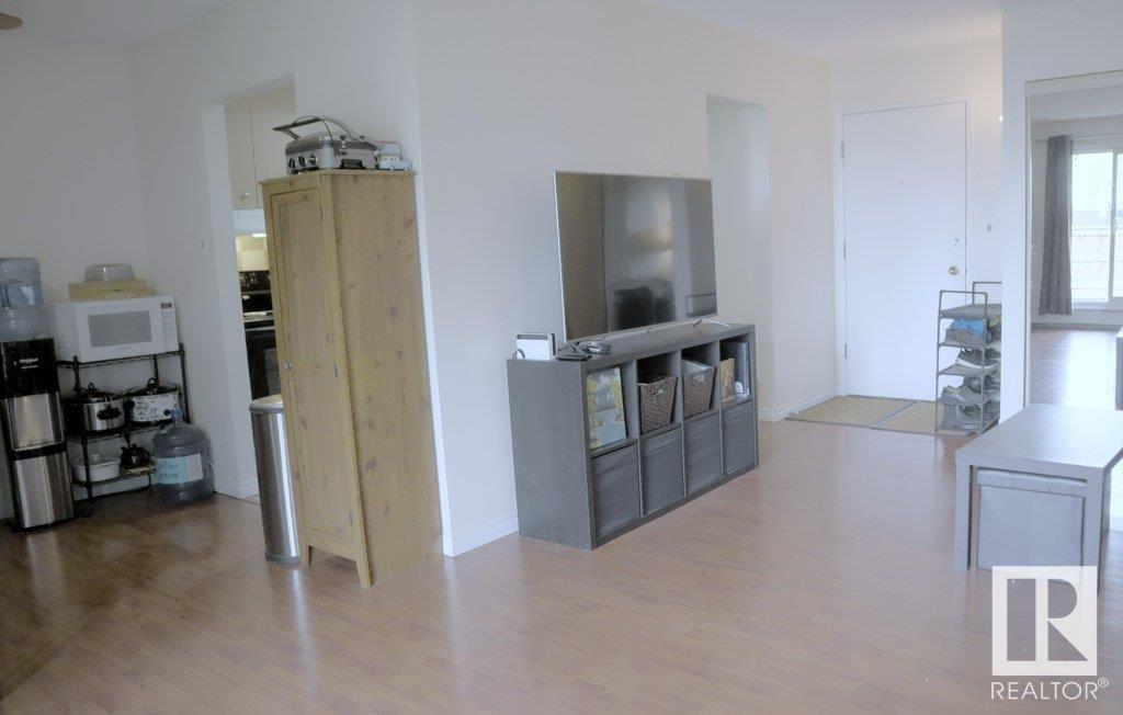 Photo 8 of 111 5125 Riverbend Rd Nw, Edmonton AB