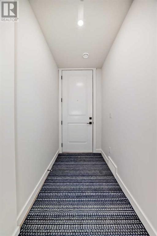 Photo 2 of 3349 Spruce Drive Sw, Calgary AB