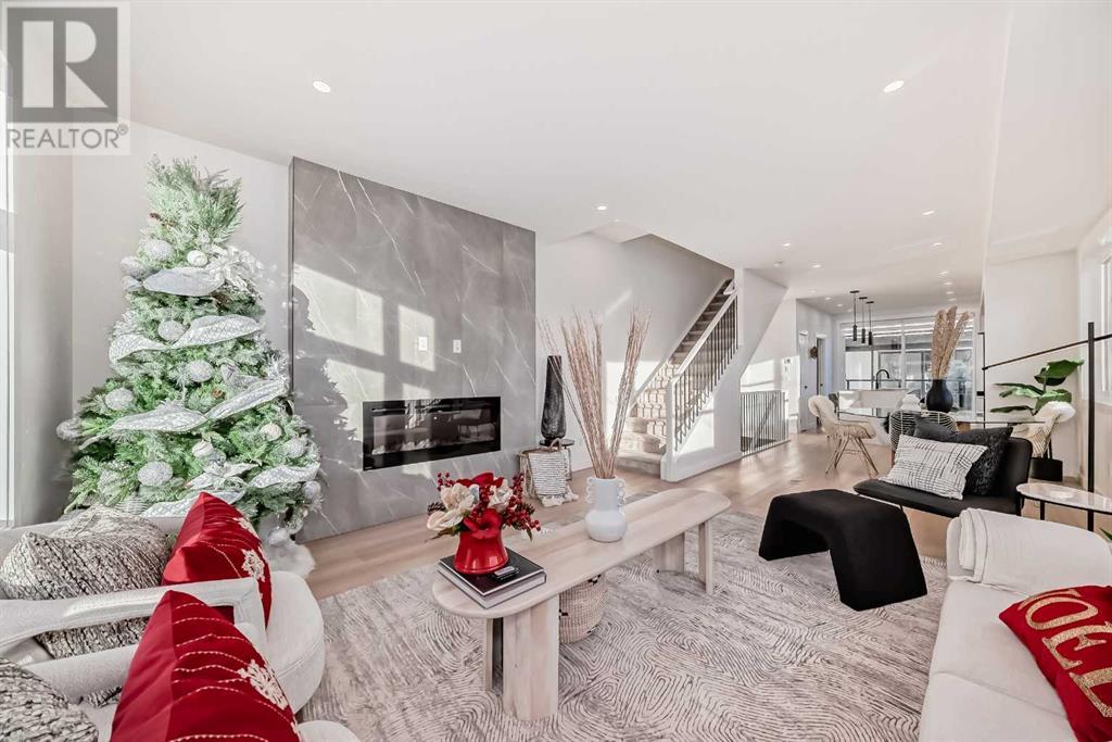 Photo 9 of 3349 Spruce Drive Sw, Calgary AB