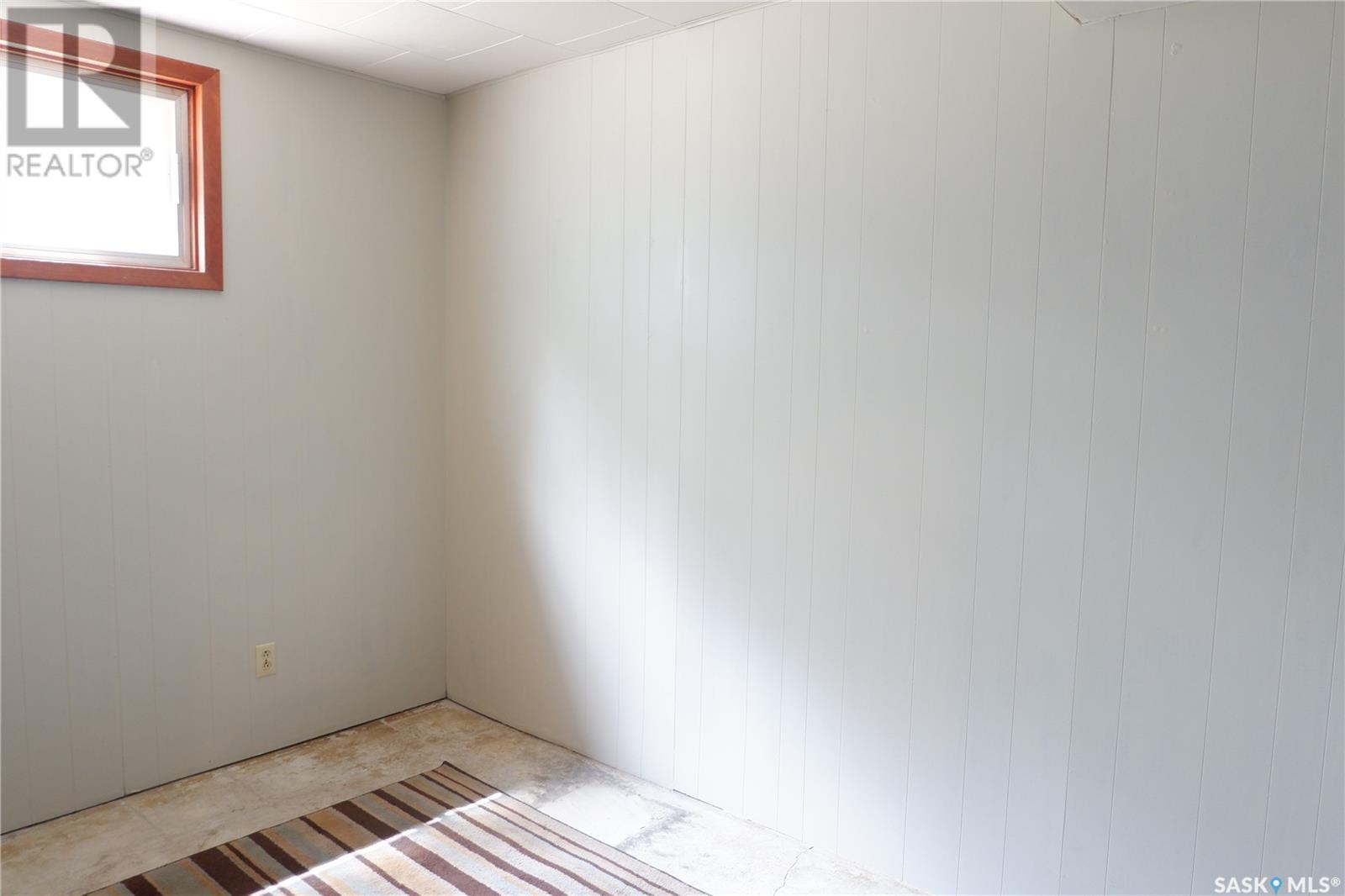 Photo 21 of 260 6th Avenue E, Gravelbourg SK