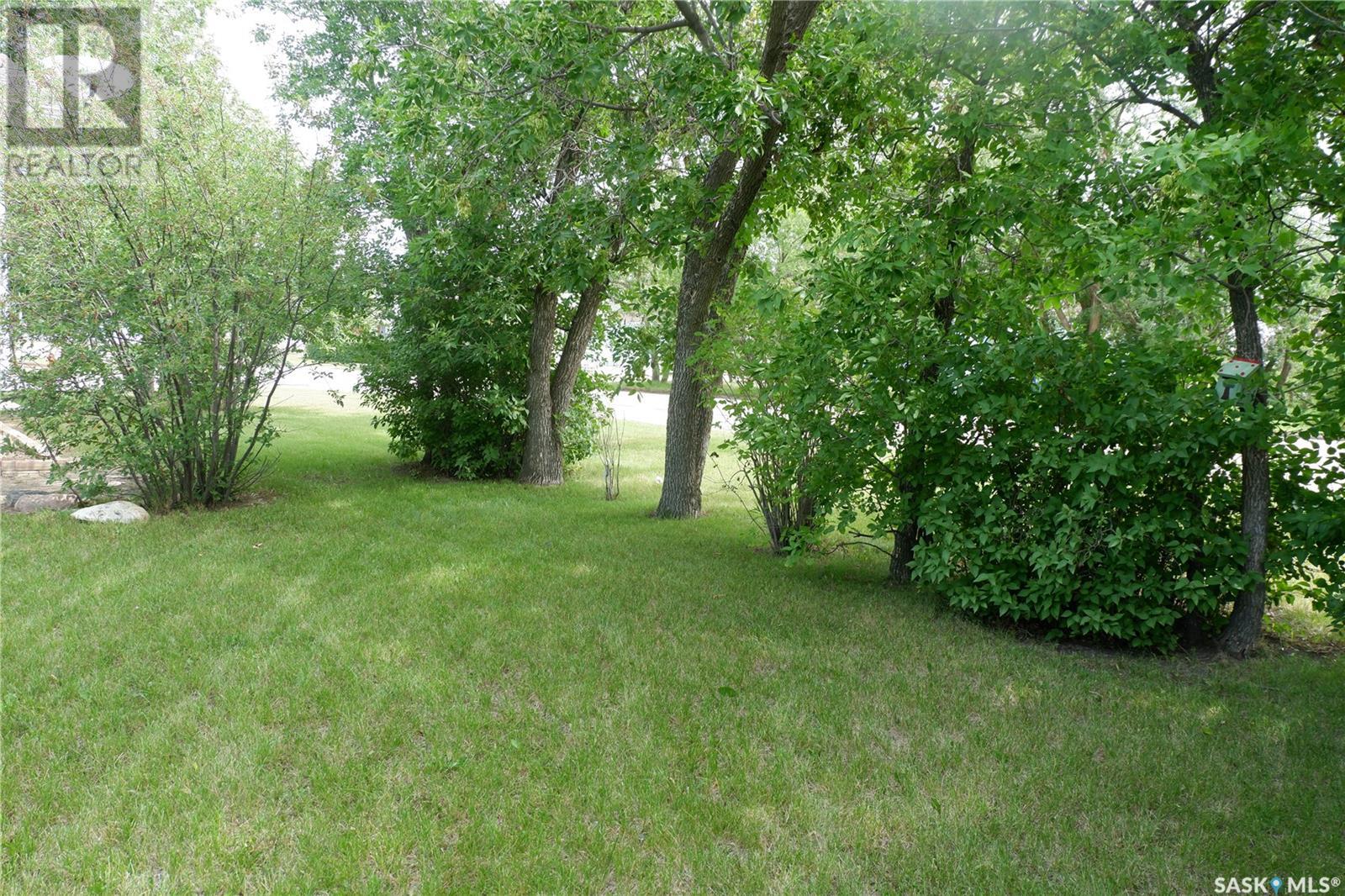 Photo 32 of 260 6th Avenue E, Gravelbourg SK