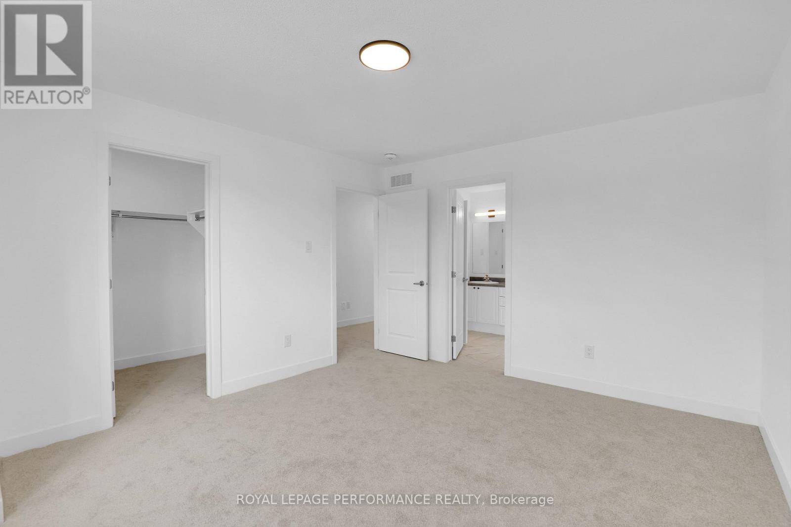 Photo 28 of 918 Omagaki Way, Ottawa ON