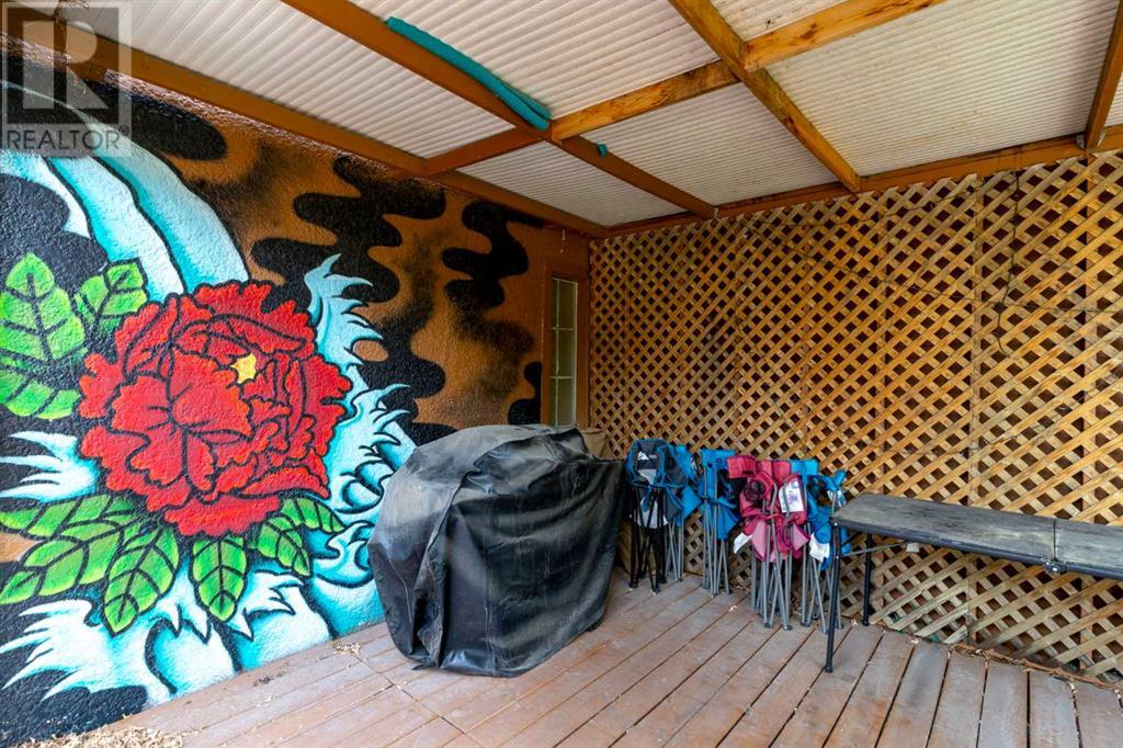 Single Family House Bungalow for Sale in   Avenue NW Capitol Hill Calgary 