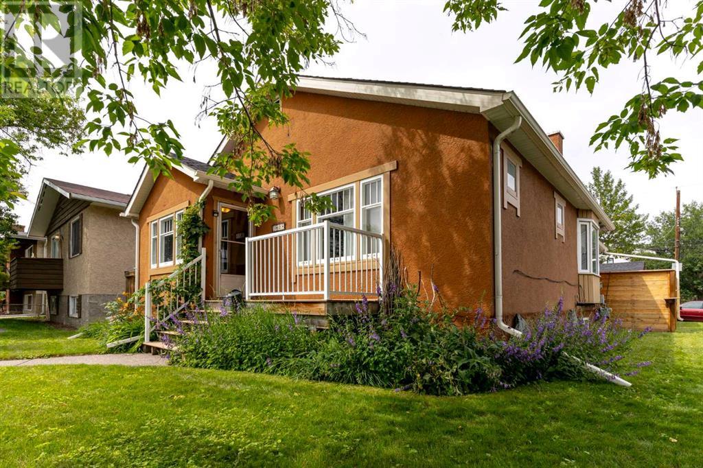 Single Family House Bungalow for Sale in   Avenue NW Capitol Hill Calgary 