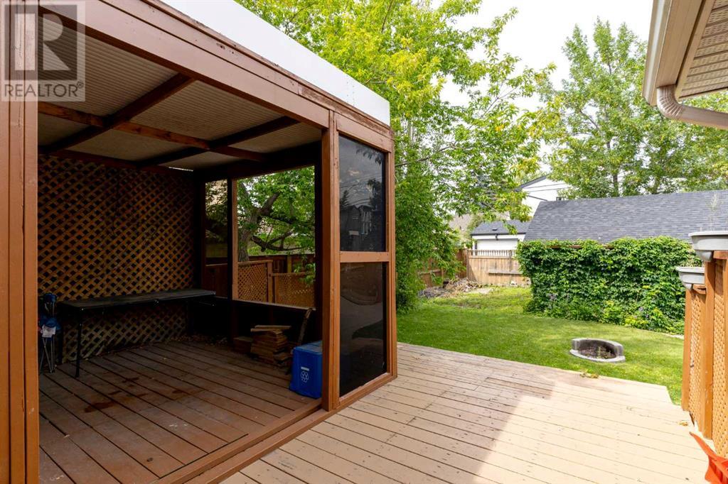 Single Family House Bungalow for Sale in   Avenue NW Capitol Hill Calgary 