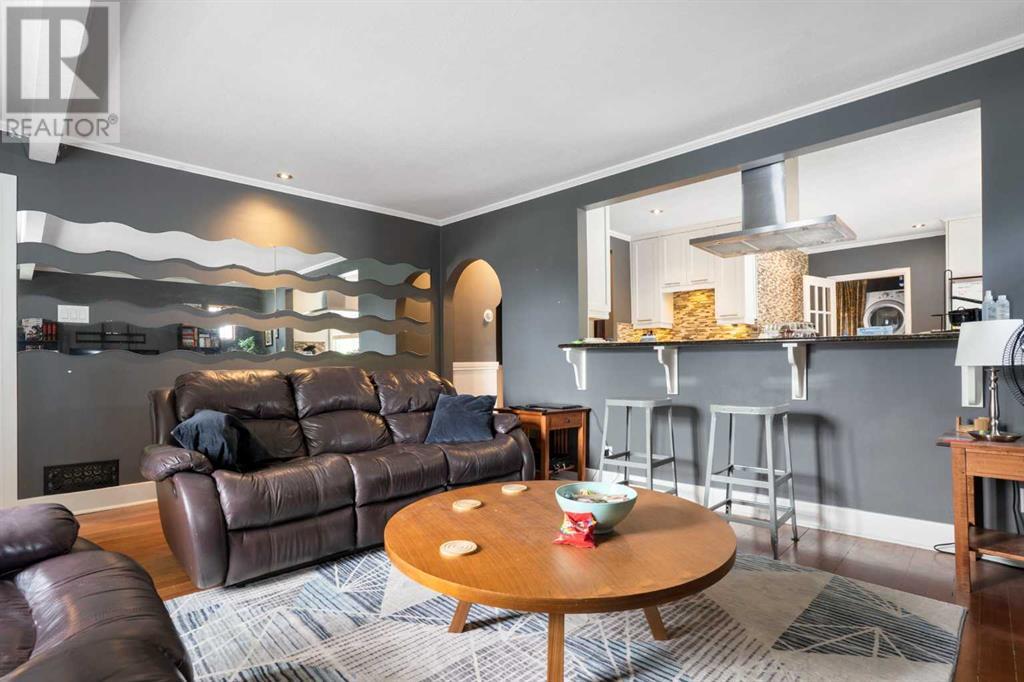 Single Family House Bungalow for Sale in   Avenue NW Capitol Hill Calgary 