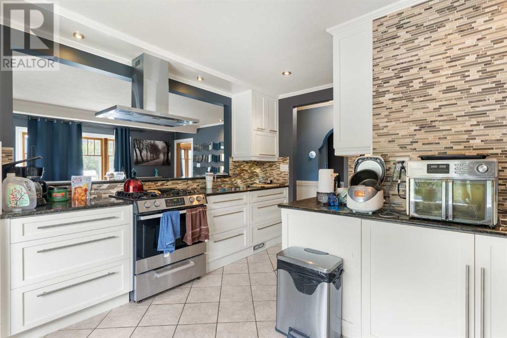 Single Family House Bungalow for Sale in   Avenue NW Capitol Hill Calgary 