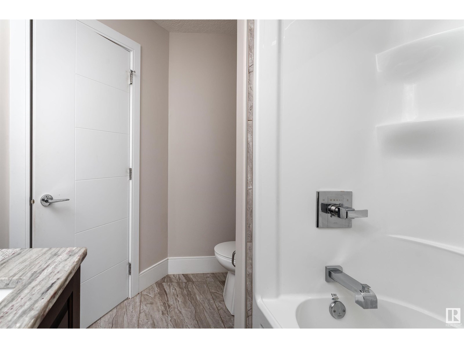 Photo 66 of 2422 Ashcraft Cr Sw, Edmonton AB