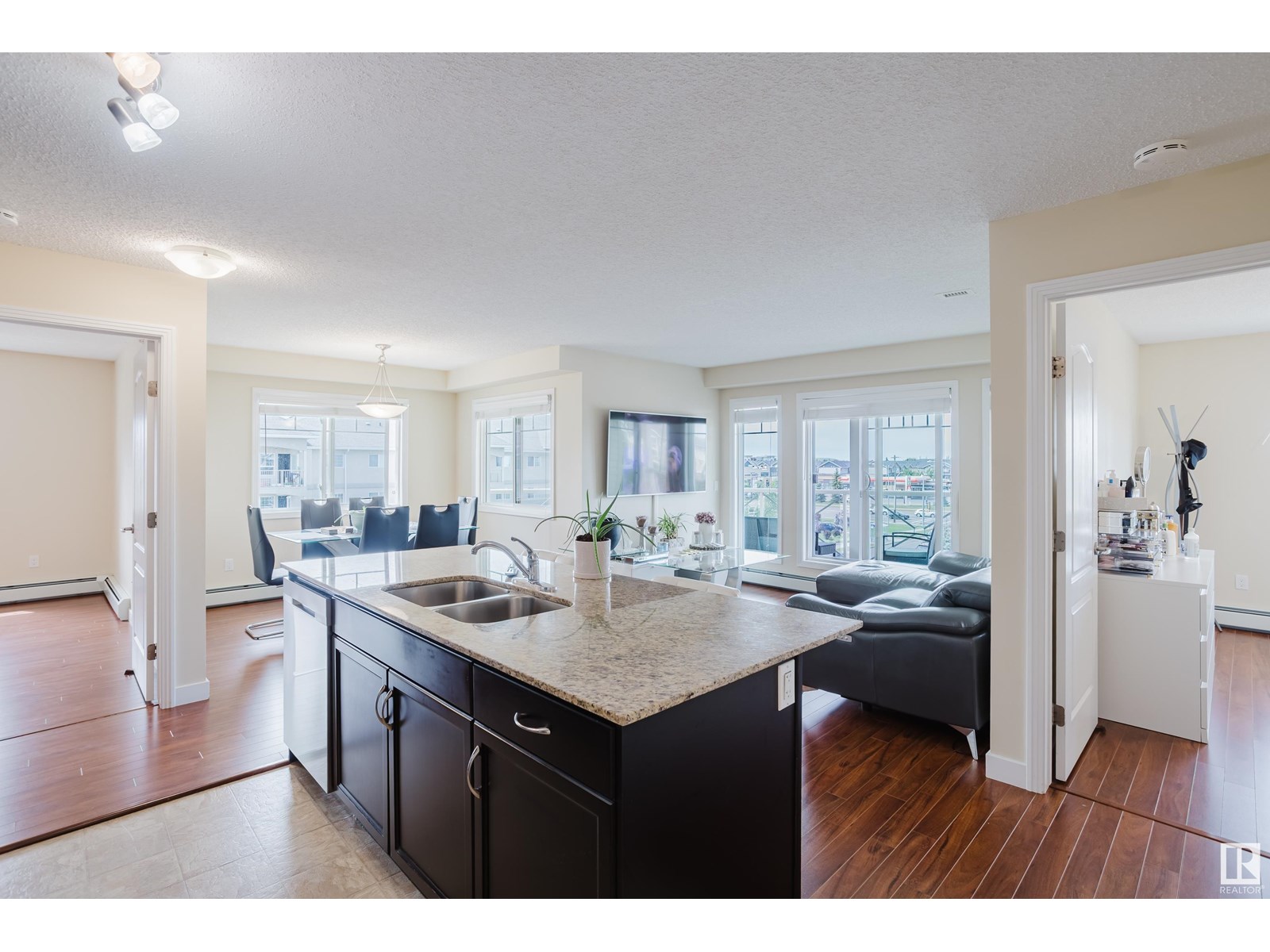 #415 12650 142 AV NW - 1