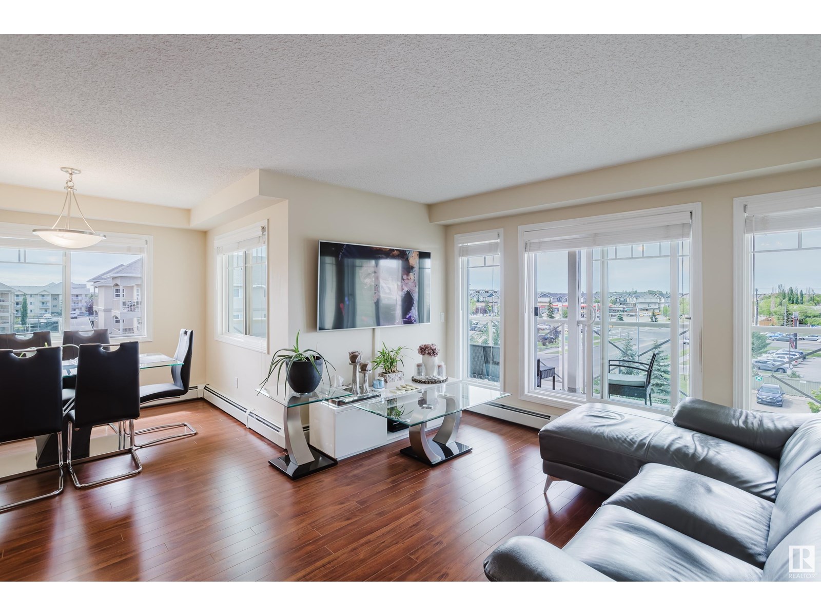 #415 12650 142 AV NW - 10