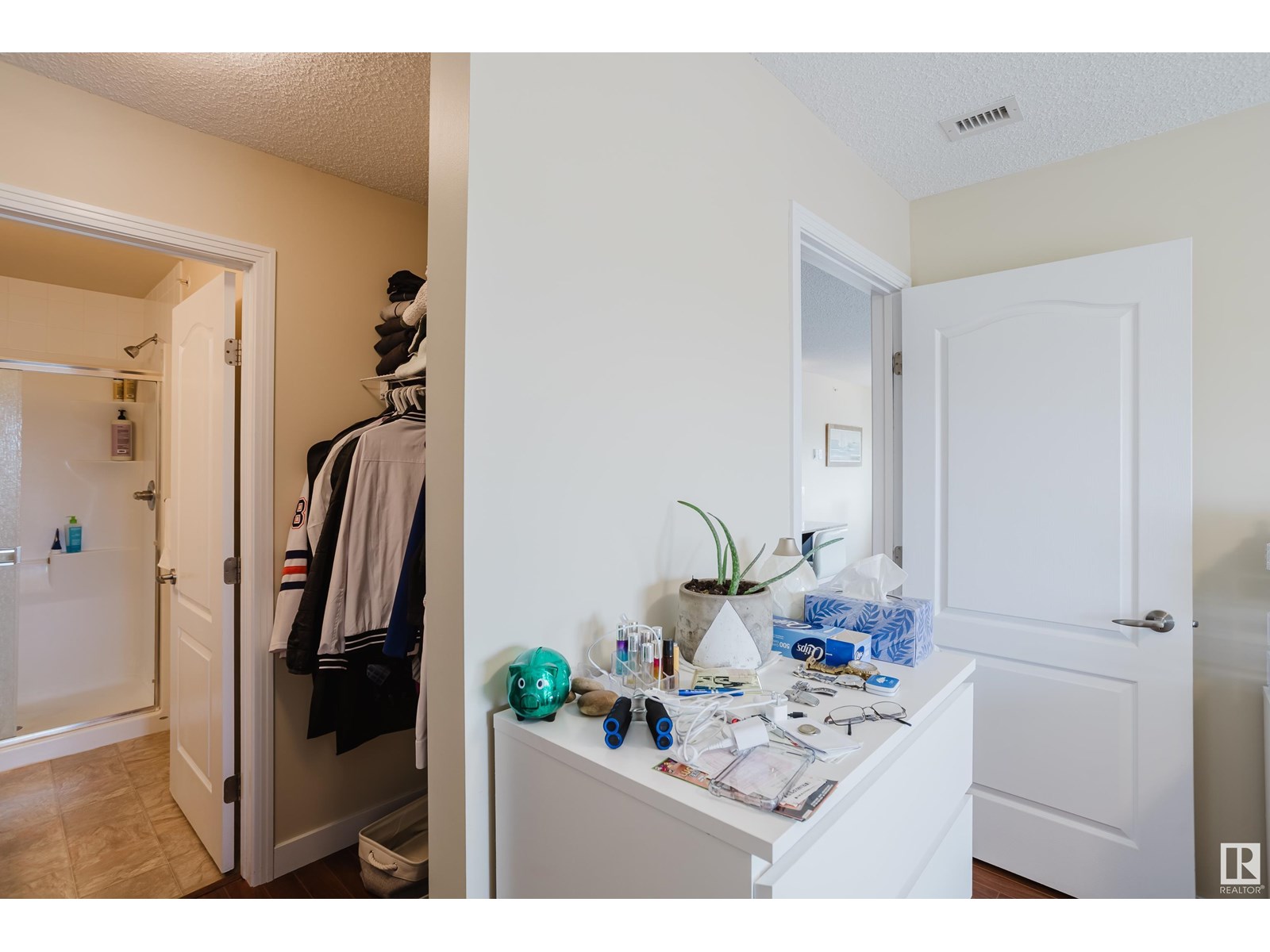 Photo 25 of 415 12650 142 Av Nw, Edmonton AB