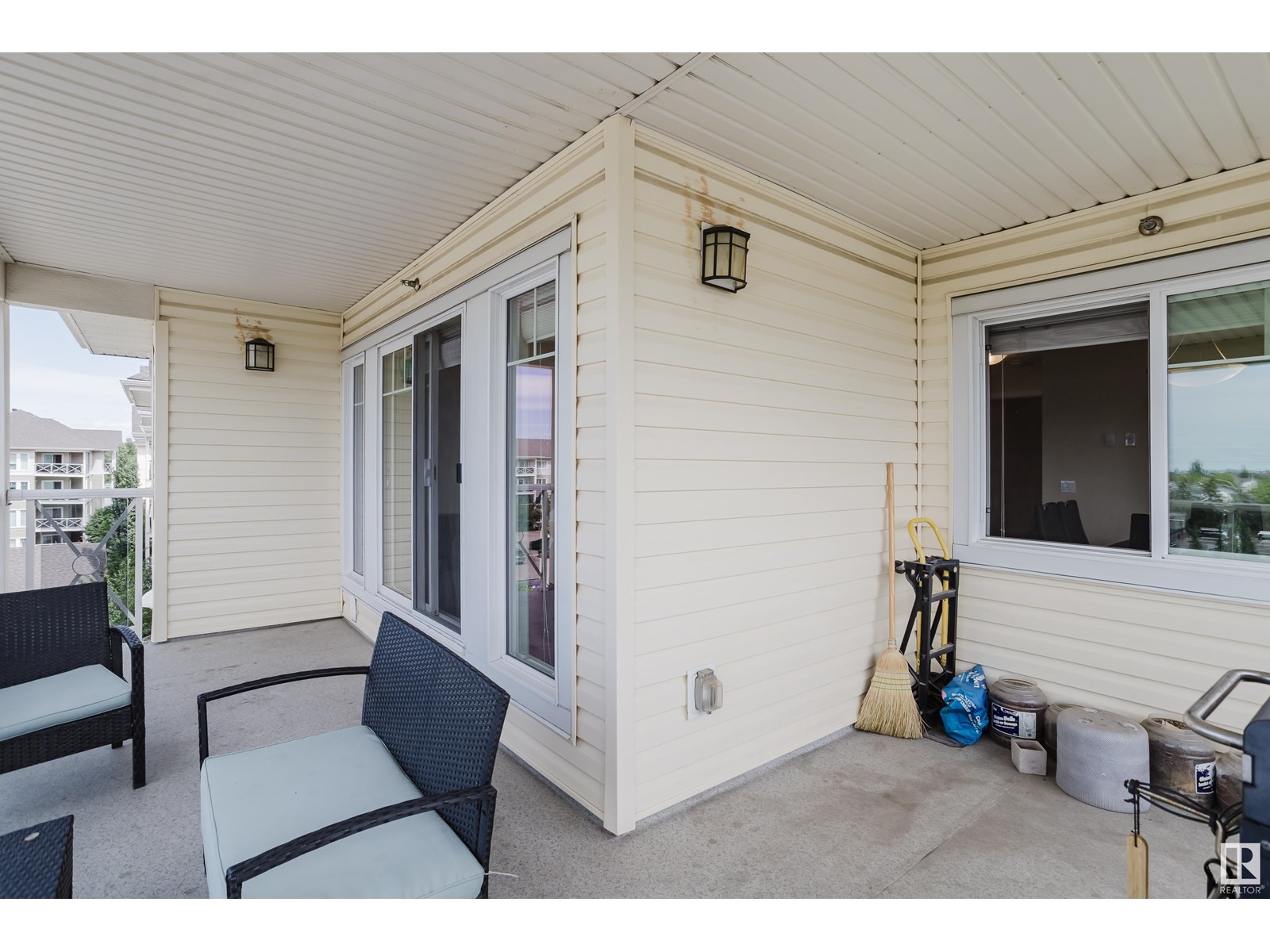 Photo 35 of 415 12650 142 Av Nw, Edmonton AB