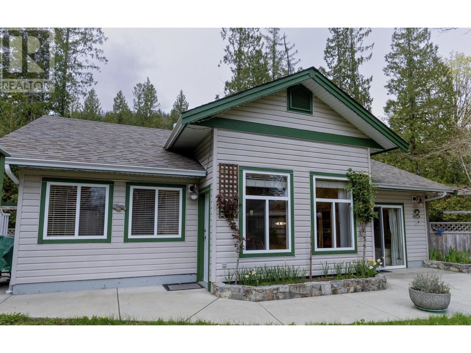 13282 KEELSON ROAD, Garden Bay