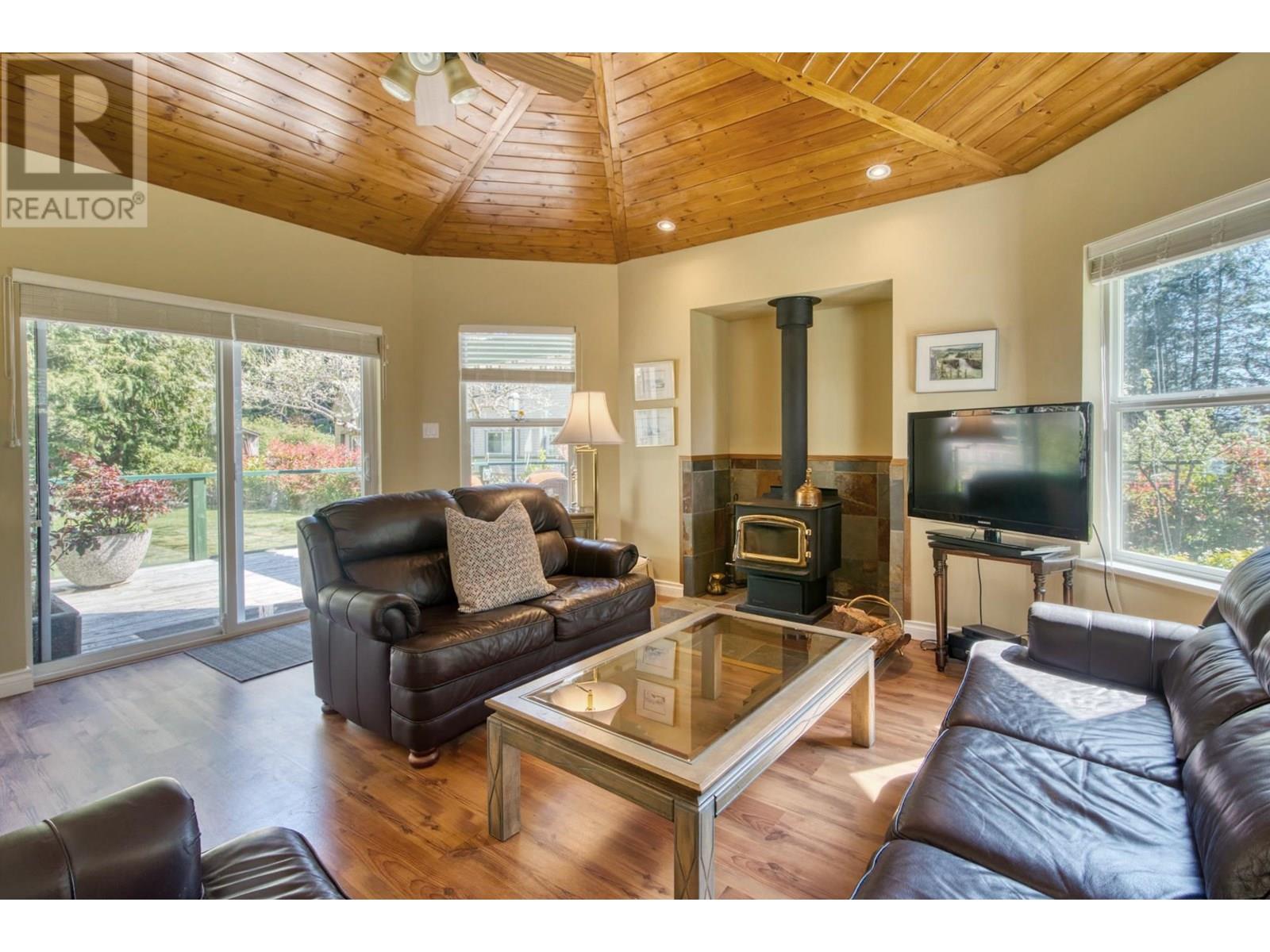 13282 KEELSON ROAD, Garden Bay