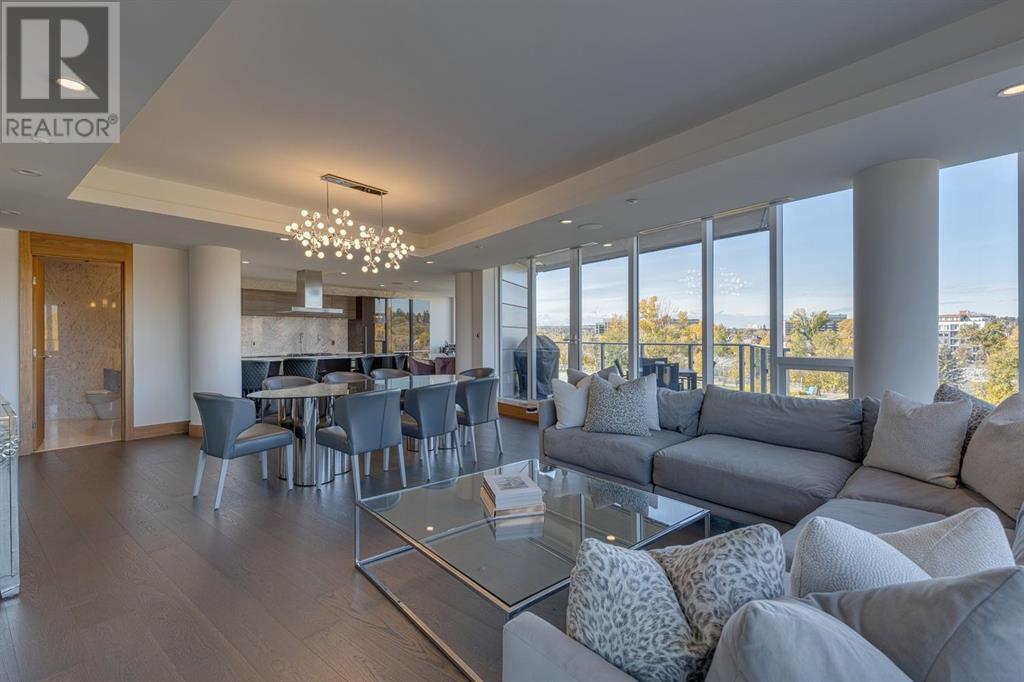 Single Family House for Sale in    Avenue SW Eau Claire Calgary 