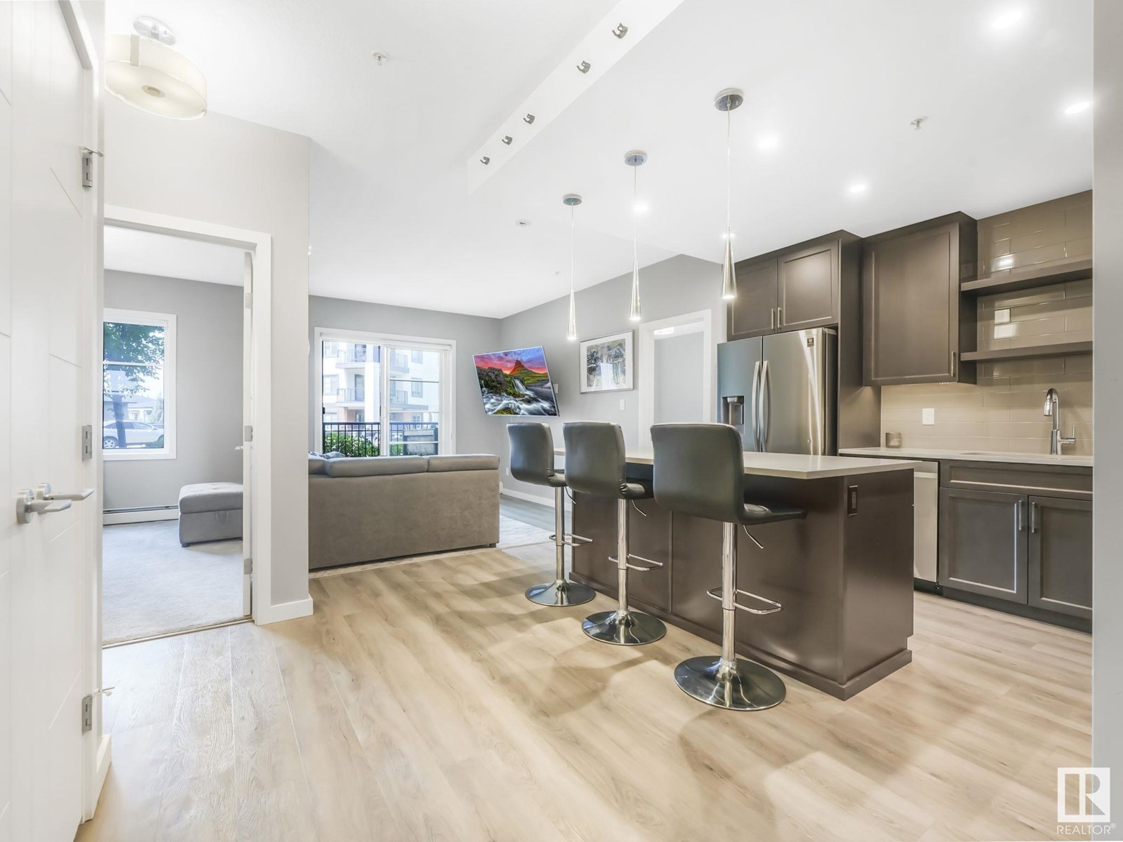 Photo 19 of 135 1154 Adamson Dr Sw, Edmonton AB