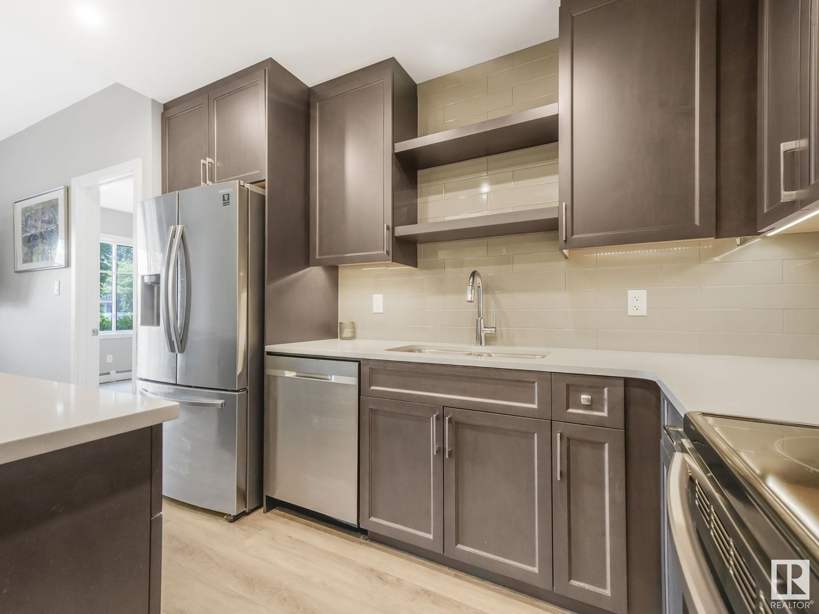 Photo 11 of 135 1154 Adamson Dr Sw, Edmonton AB