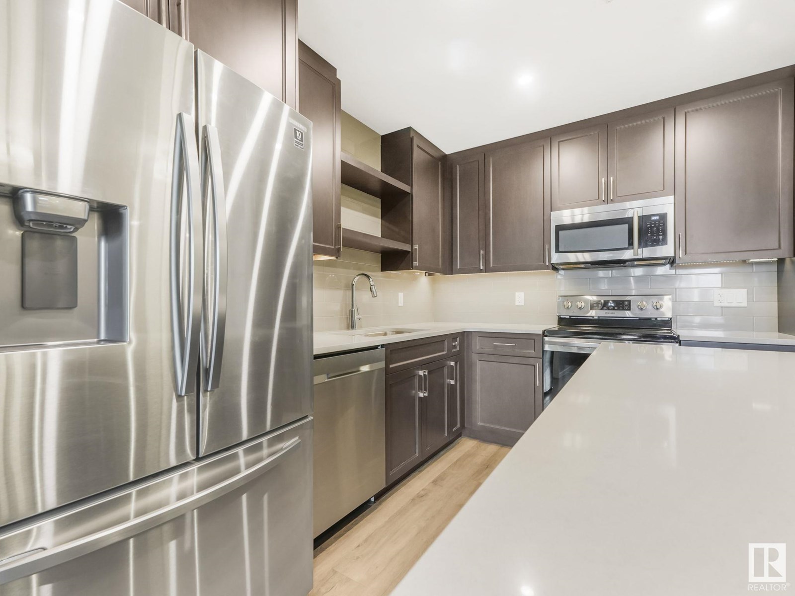 Photo 14 of 135 1154 Adamson Dr Sw, Edmonton AB