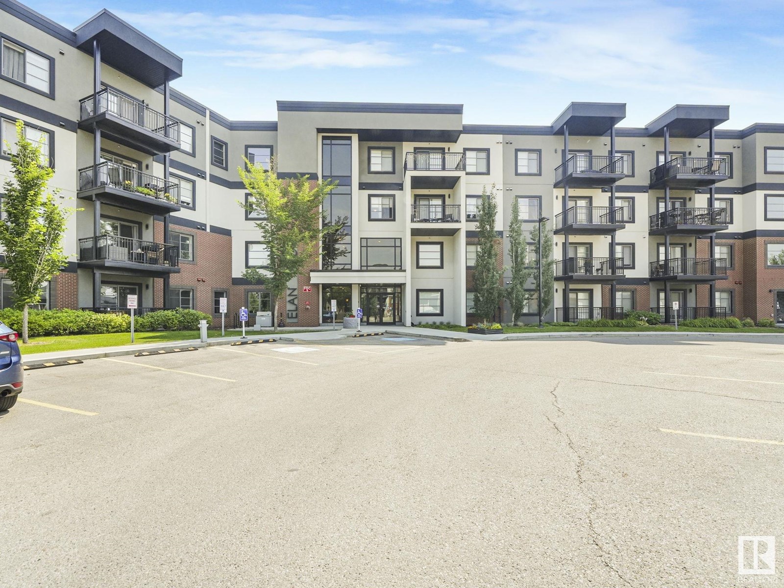 Photo 34 of 135 1154 Adamson Dr Sw, Edmonton AB