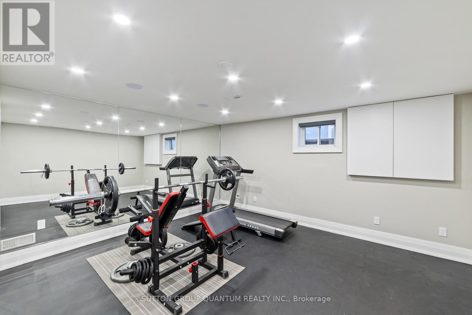 Photo 44 of 1857 Friar Tuck Court, Mississauga ON