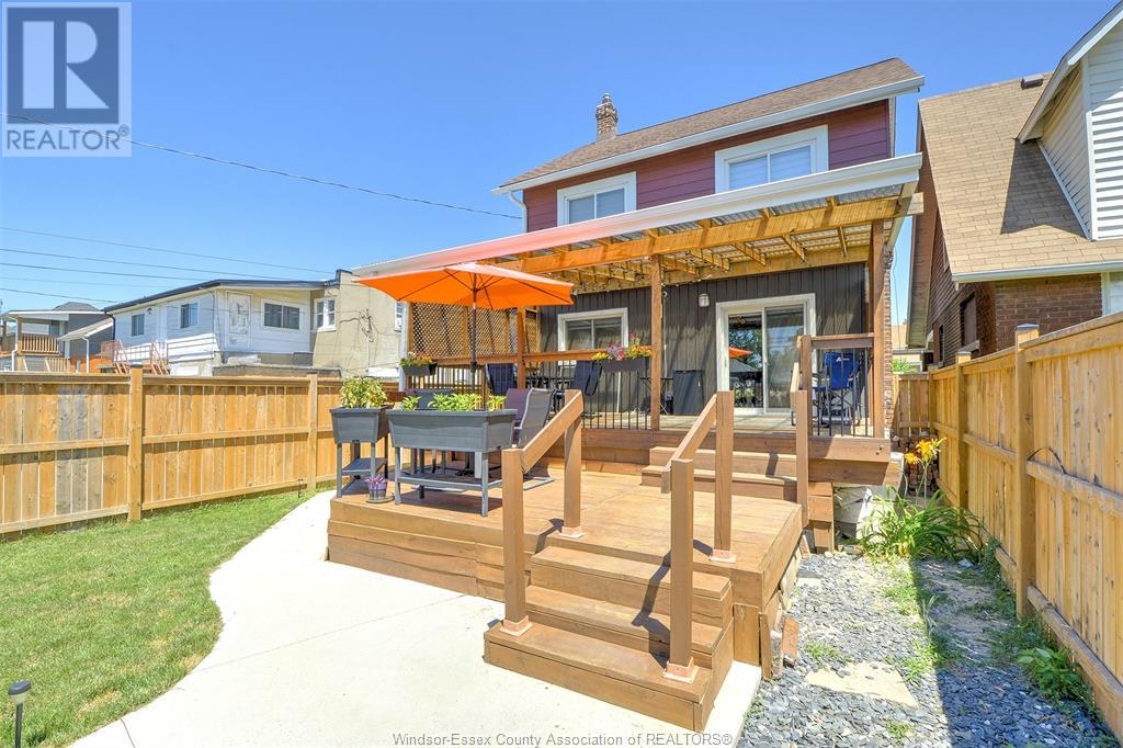Photo 10 of 883 Pillette Road, Windsor ON