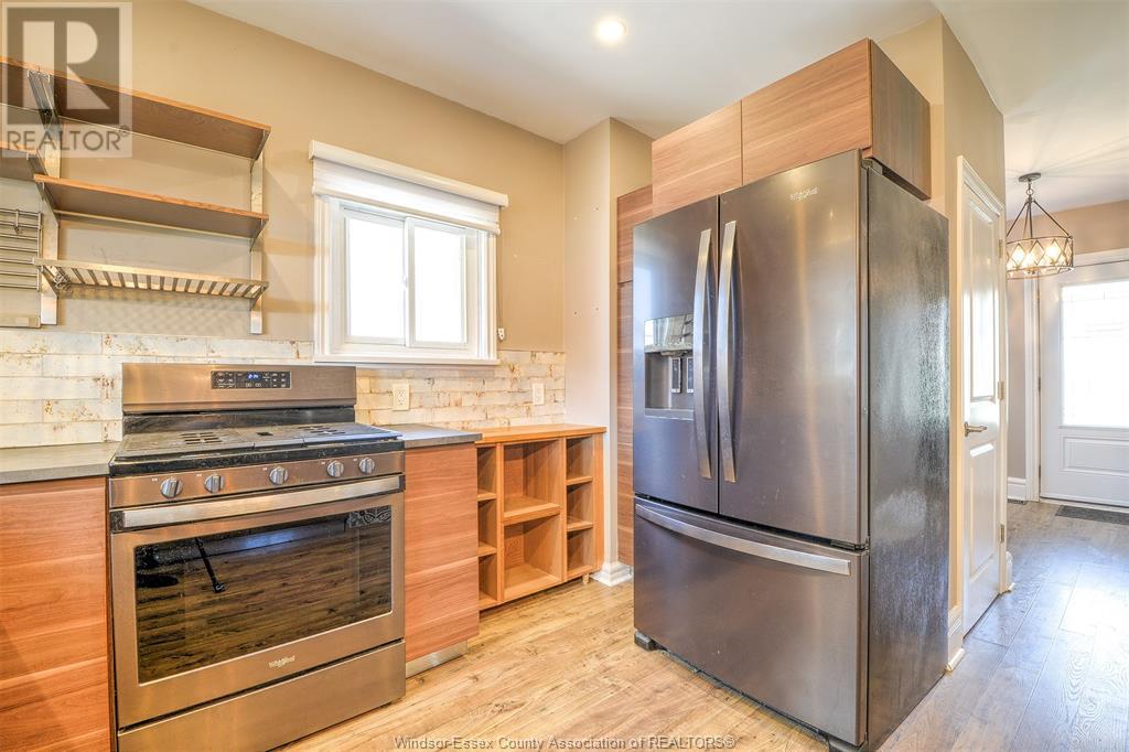 Photo 8 of 883 Pillette Road, Windsor ON