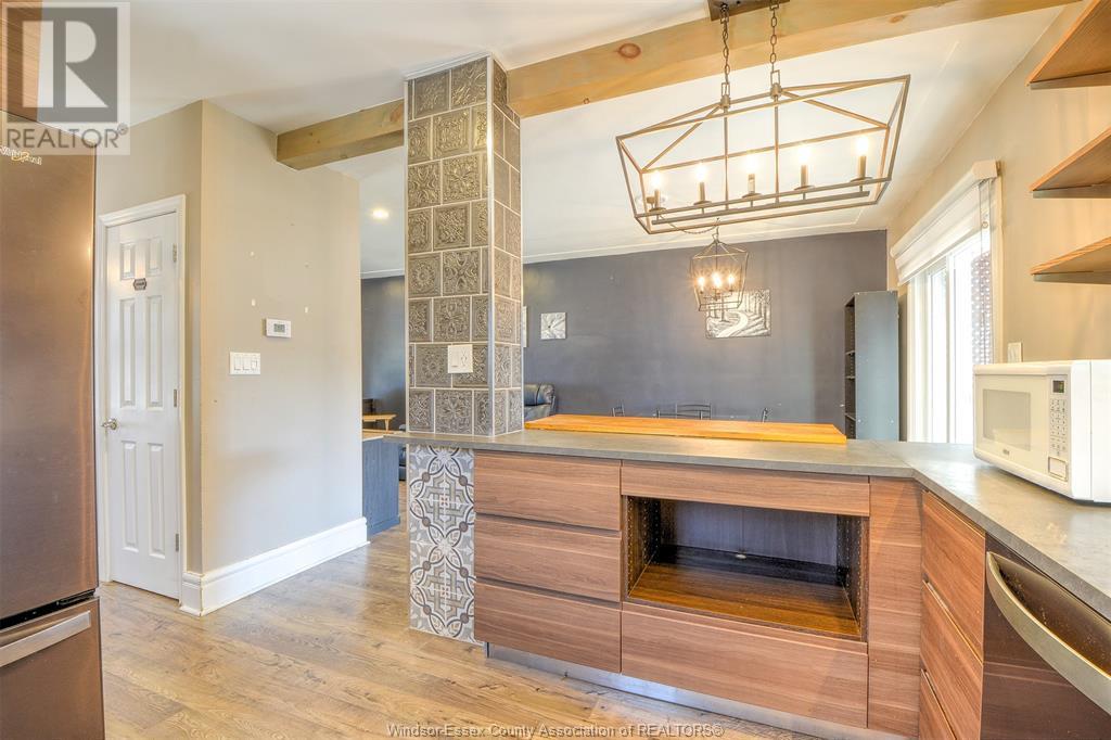 Photo 30 of 883 Pillette Road, Windsor ON