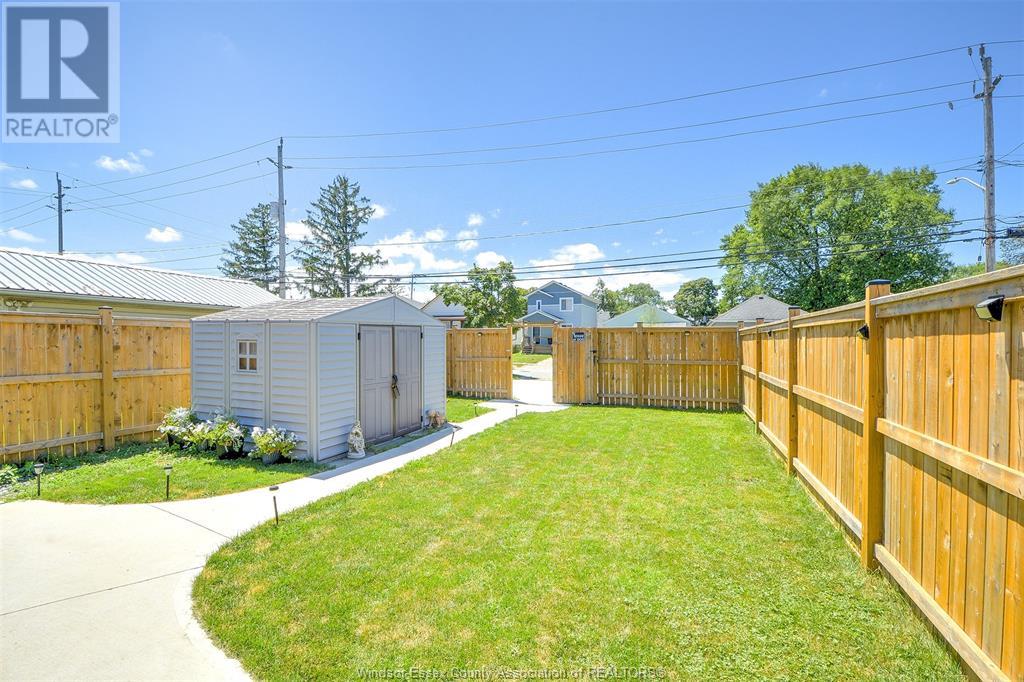 Photo 16 of 883 Pillette Road, Windsor ON