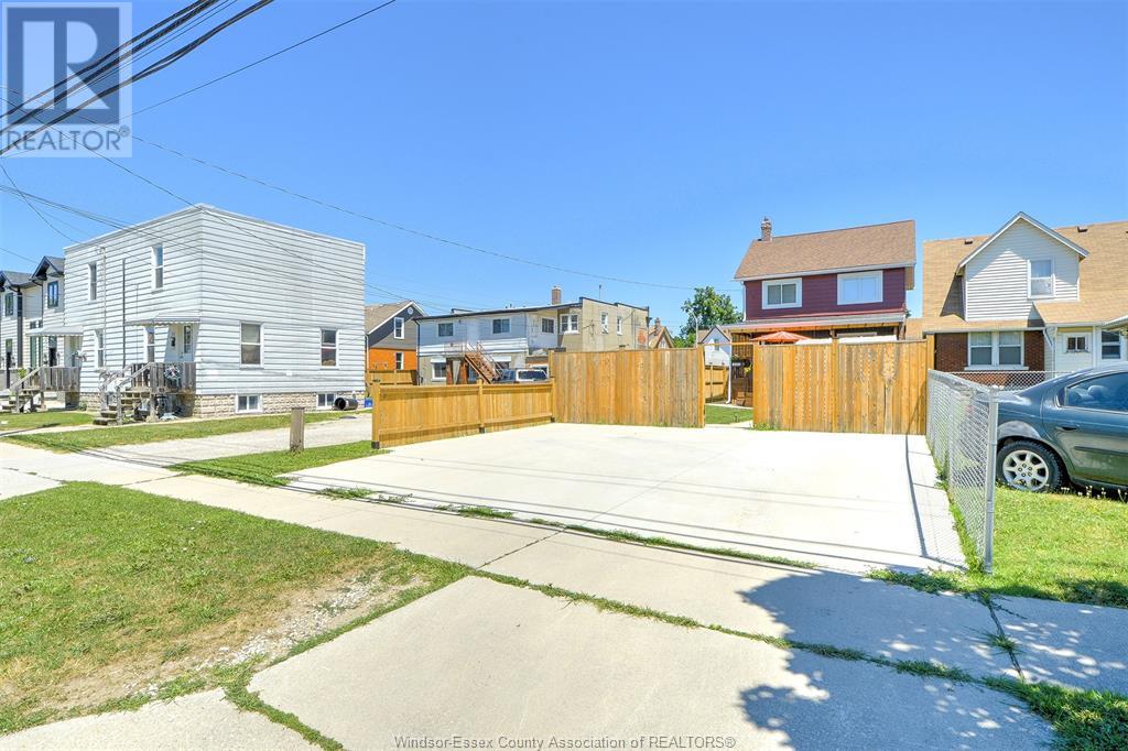 Photo 11 of 883 Pillette Road, Windsor ON