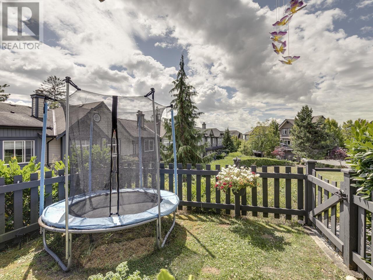 Photo 32 of 106 13819 232 Street, Maple Ridge BC