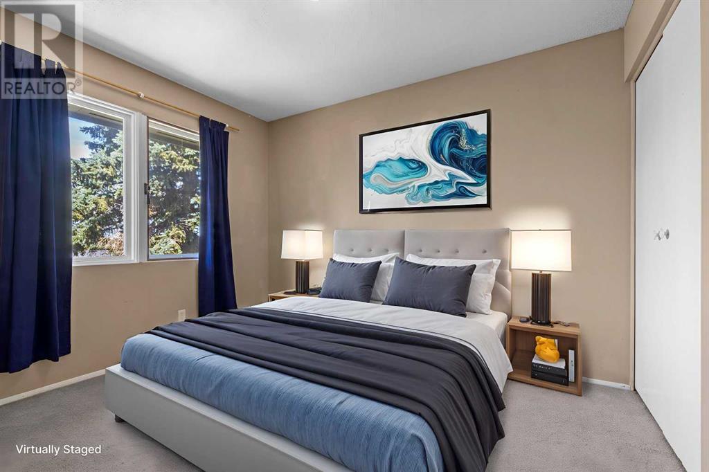 Single Family House for Sale in  Parkridge Way SE Parkland Calgary 