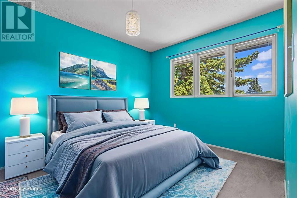 Single Family House for Sale in  Parkridge Way SE Parkland Calgary 