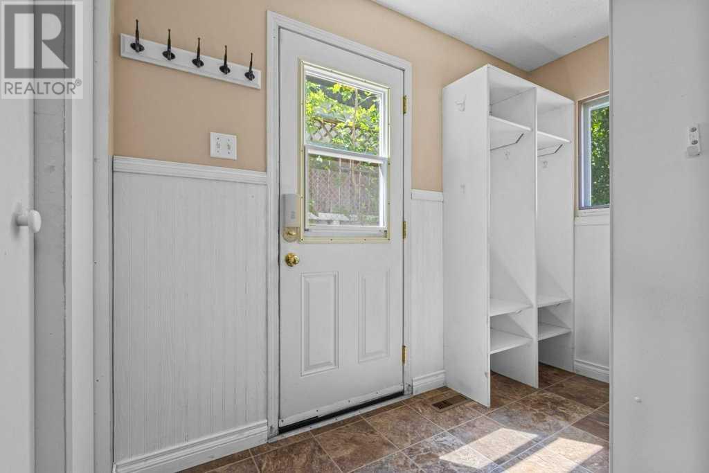 Single Family House for Sale in  Parkridge Way SE Parkland Calgary 