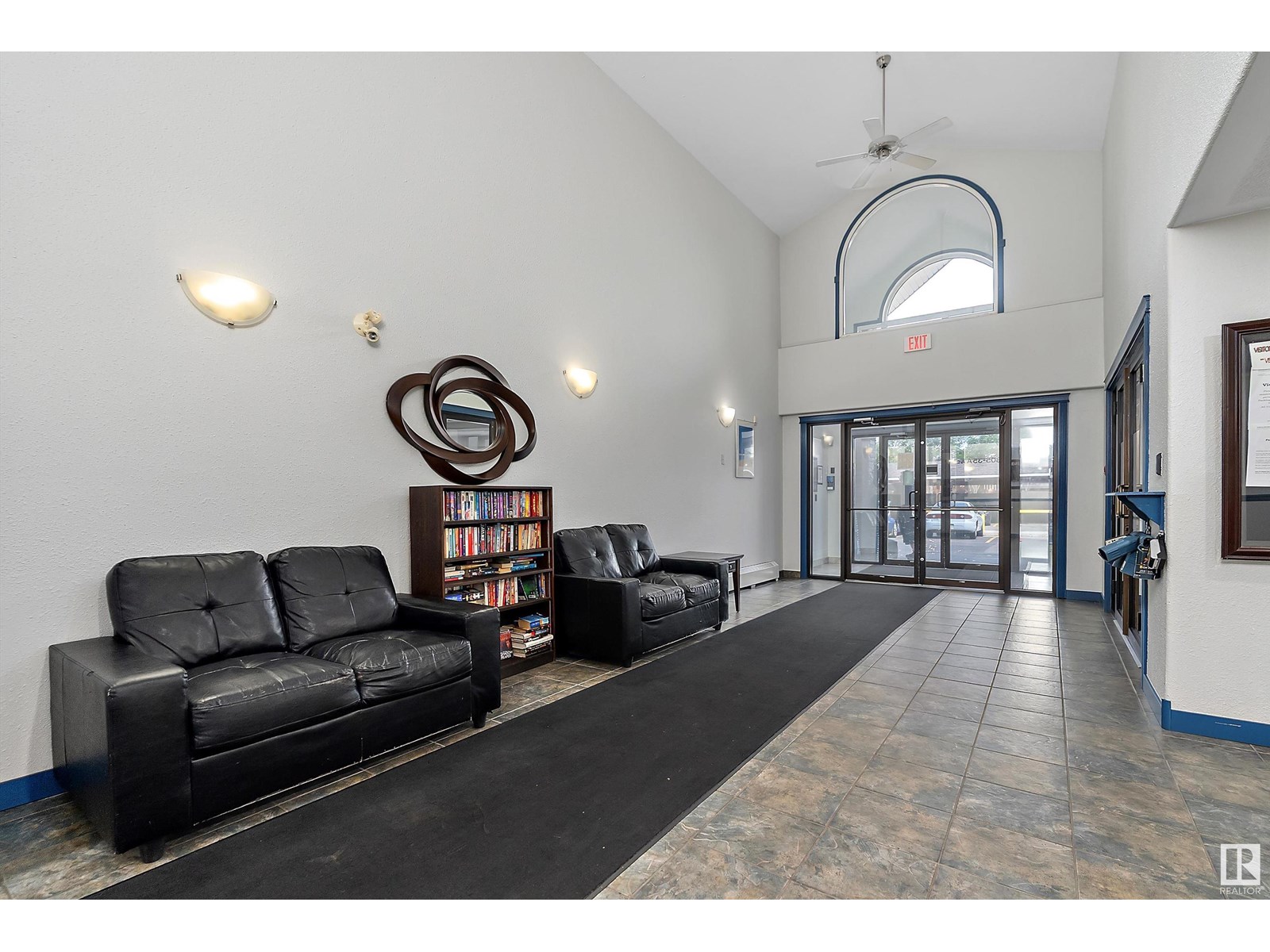 Photo 25 of 123 2305 35 A Av Nw, Edmonton AB