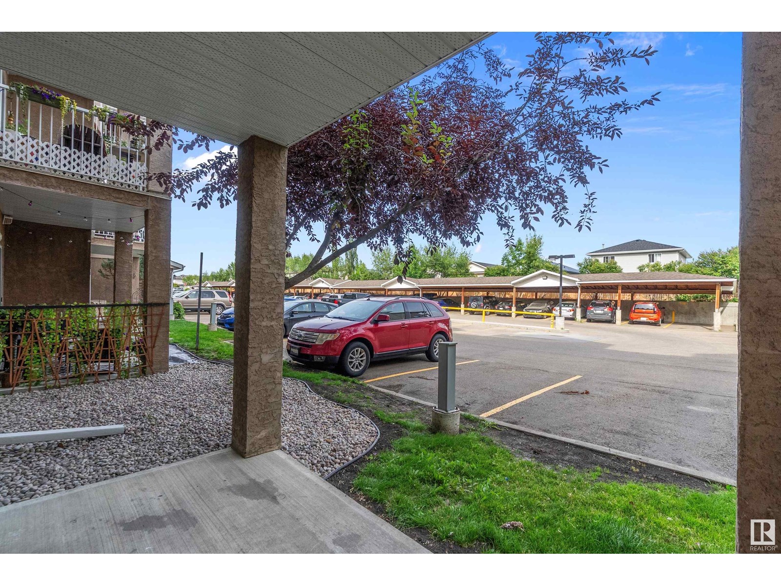 Photo 31 of 123 2305 35 A Av Nw, Edmonton AB