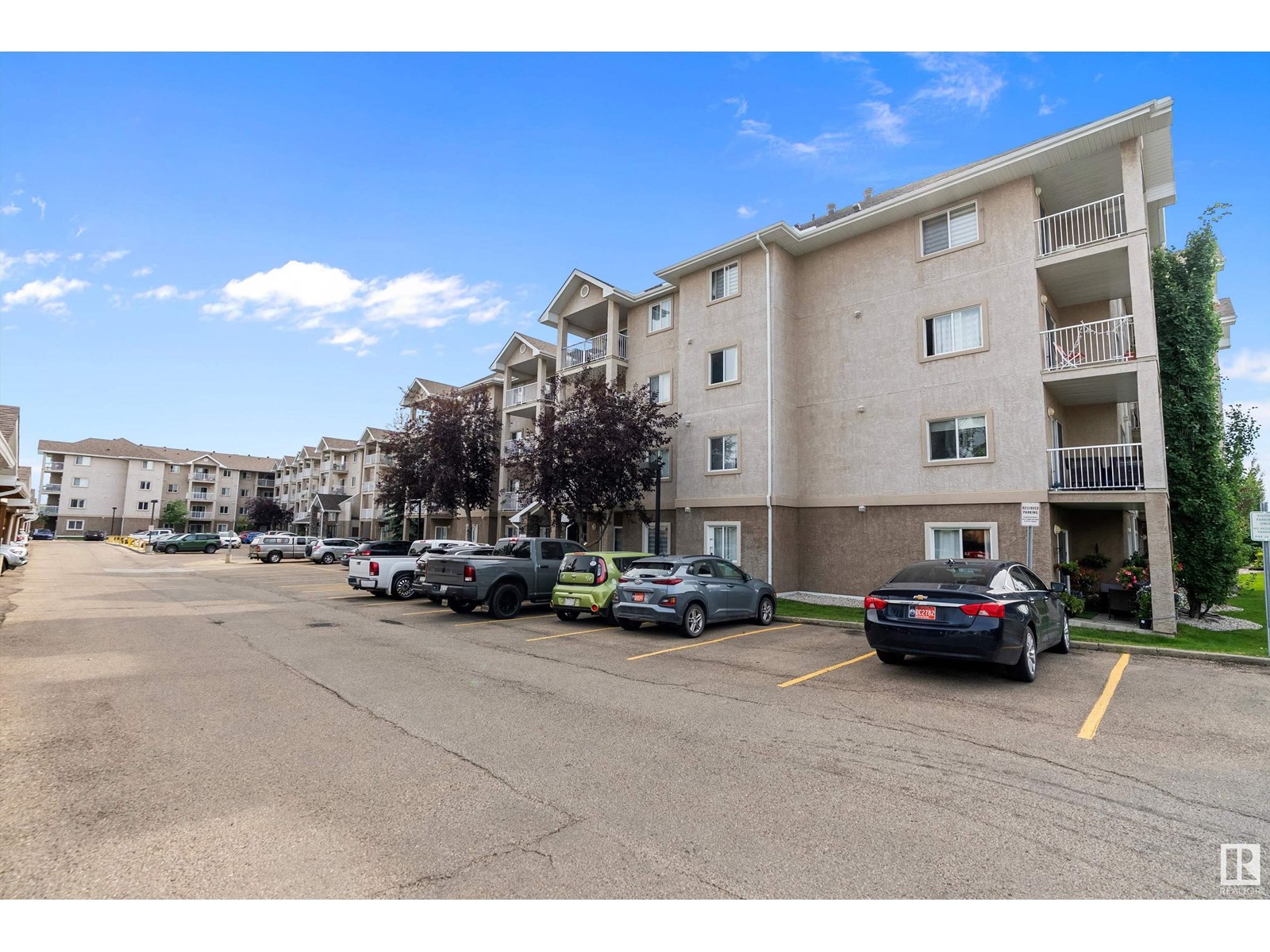 Photo 32 of 123 2305 35 A Av Nw, Edmonton AB