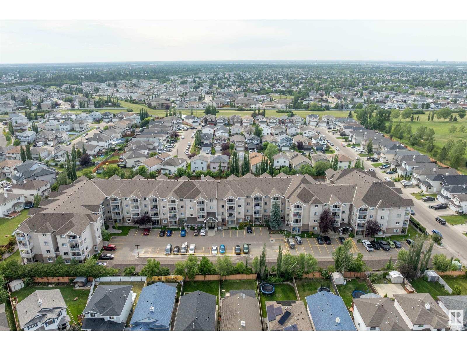 Photo 34 of 123 2305 35 A Av Nw, Edmonton AB