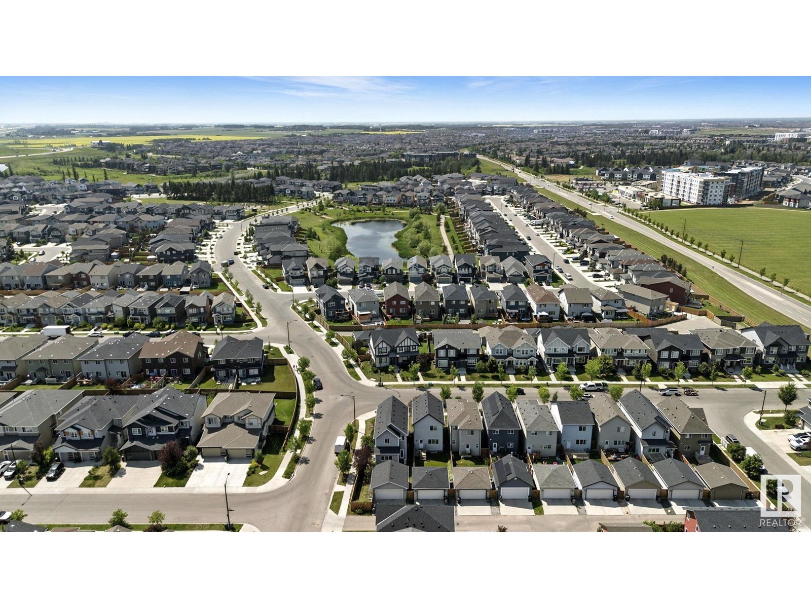 Photo 38 of 2033 Cavanagh Dr Sw, Edmonton AB