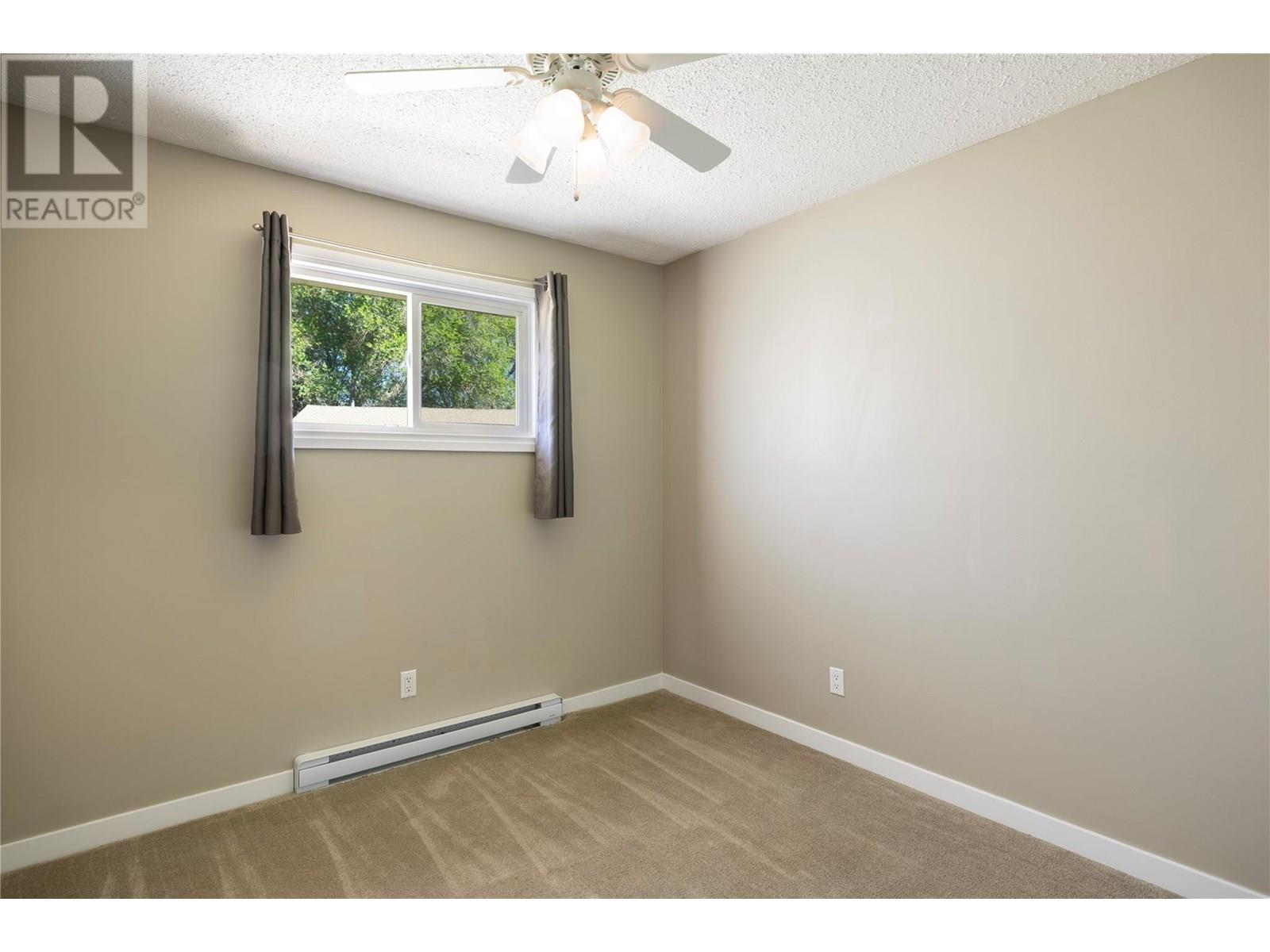 Photo 4 of 2310 36 Street Unit 17, Vernon BC
