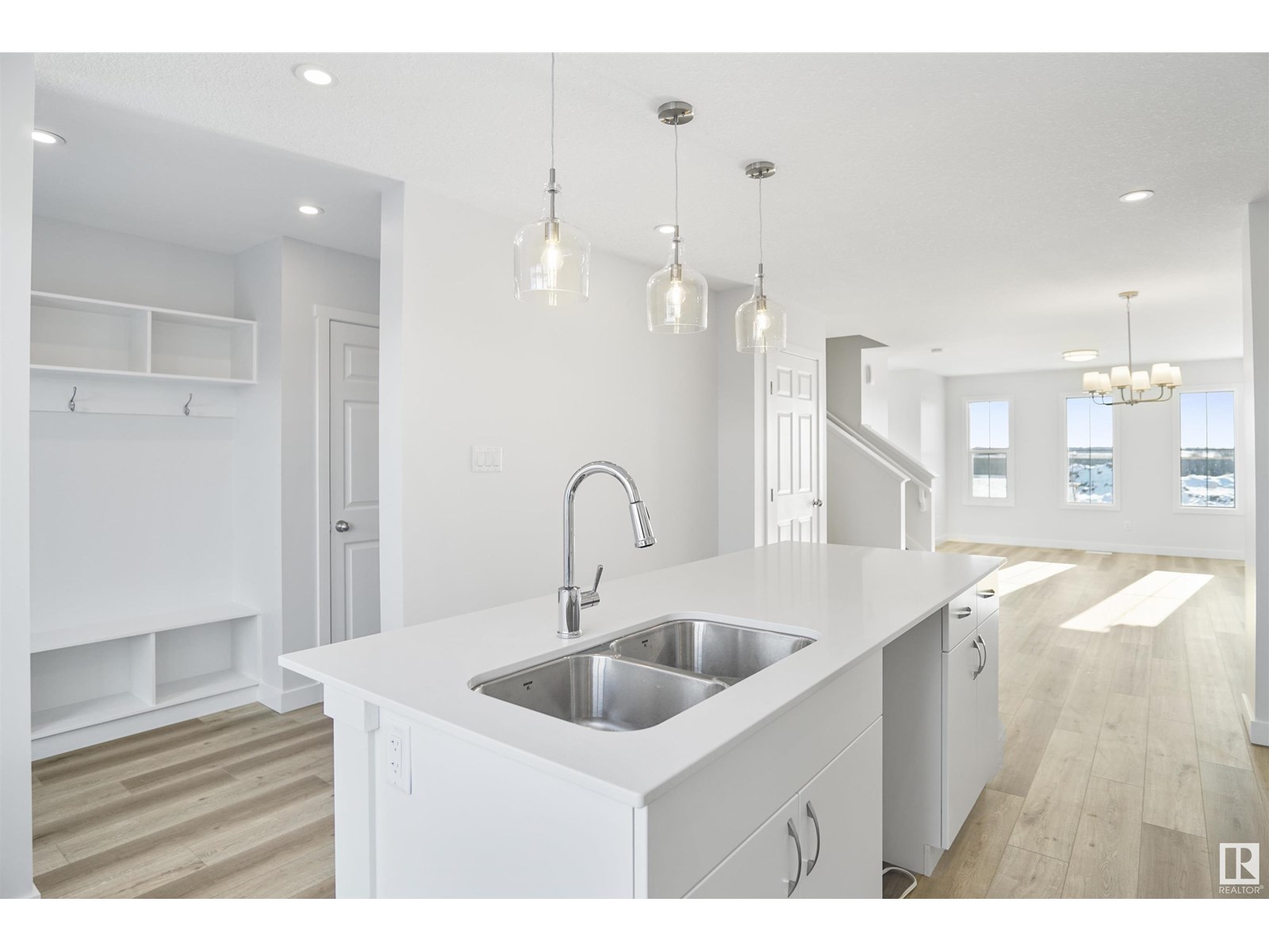 Photo 10 of 160 Savoy Cr, Sherwood Park AB