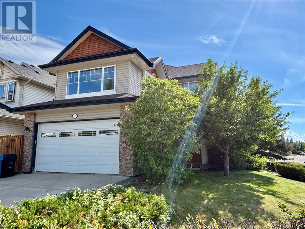 Photo 2 of 7 Crestmont Drive Sw, Calgary AB