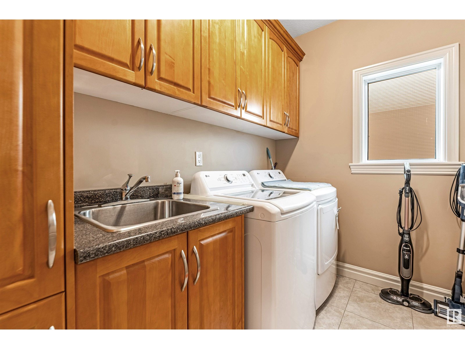 Photo 43 of 6928 14 Av Sw, Edmonton AB