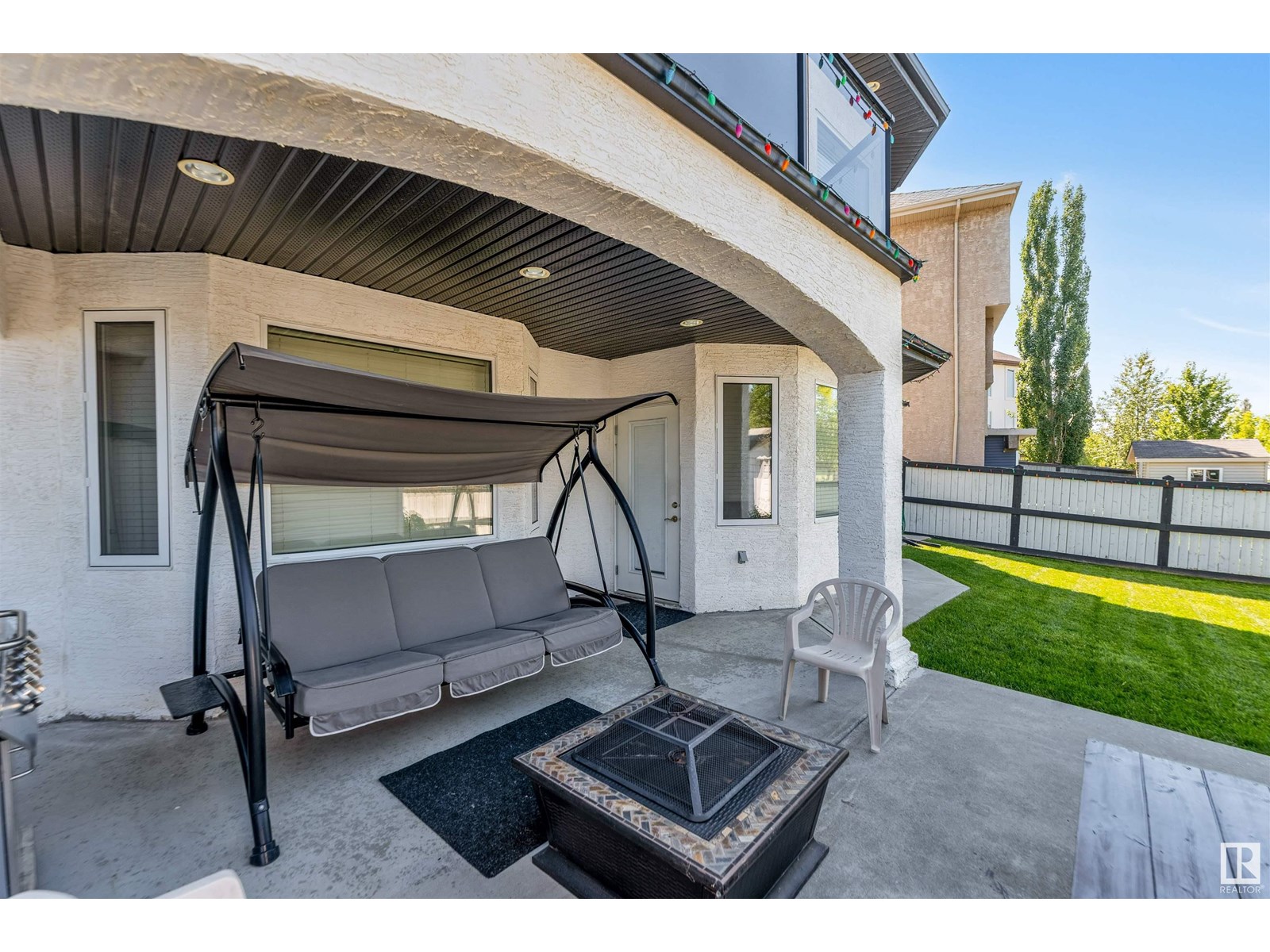 Photo 12 of 6928 14 Av Sw, Edmonton AB
