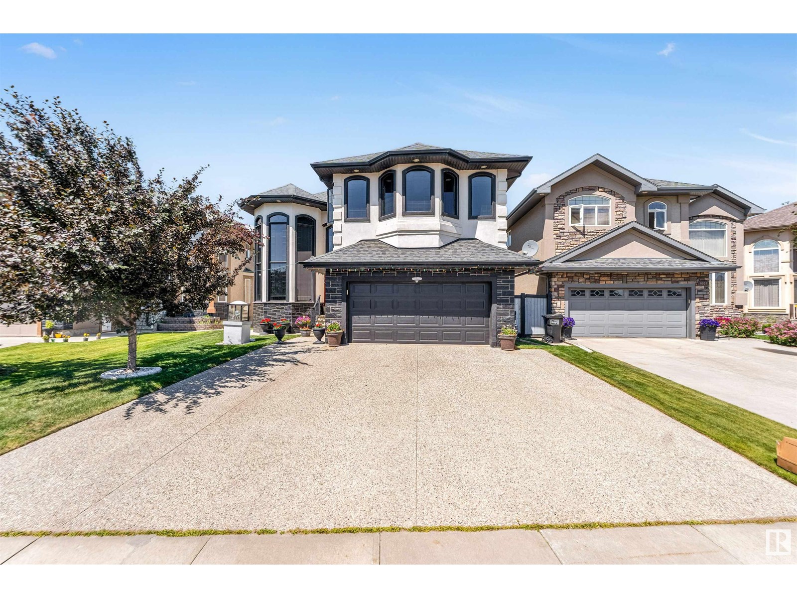 Photo 4 of 6928 14 Av Sw, Edmonton AB