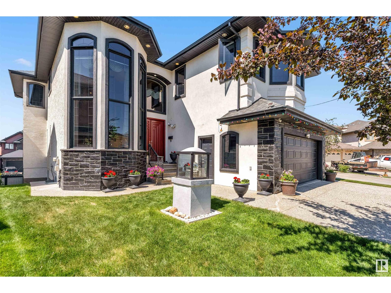 Photo 50 of 6928 14 Av Sw, Edmonton AB