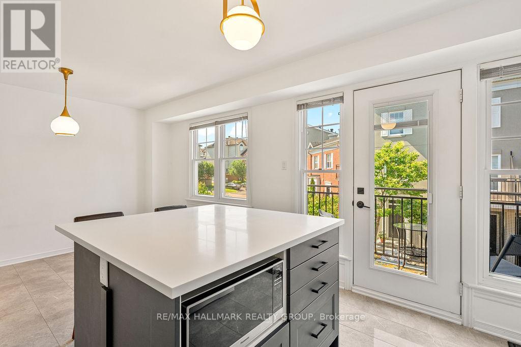 Photo 20 of 15 Georgeton Private, Ottawa ON