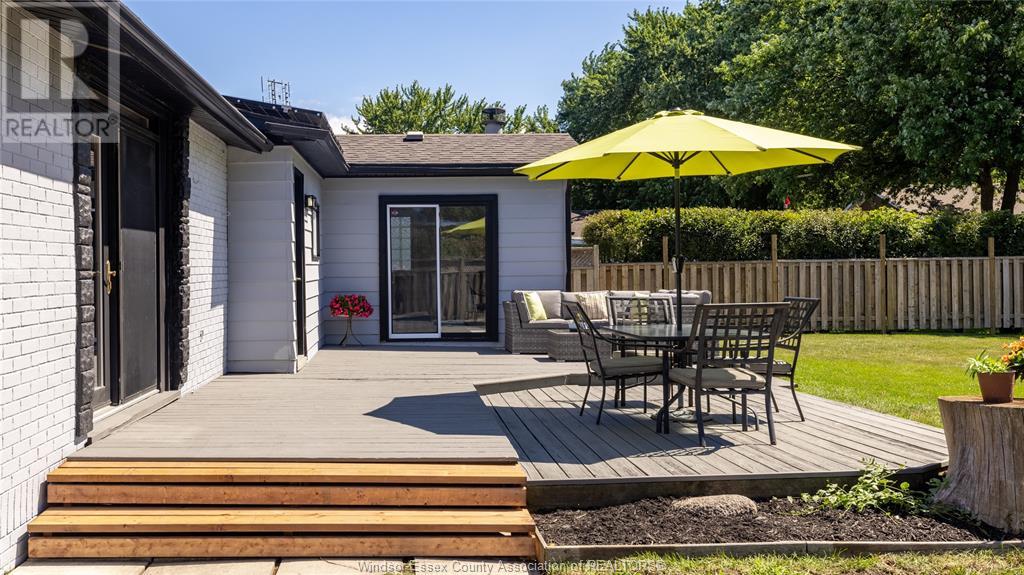 Photo 24 of 527 Jarvis Avenue, Windsor ON