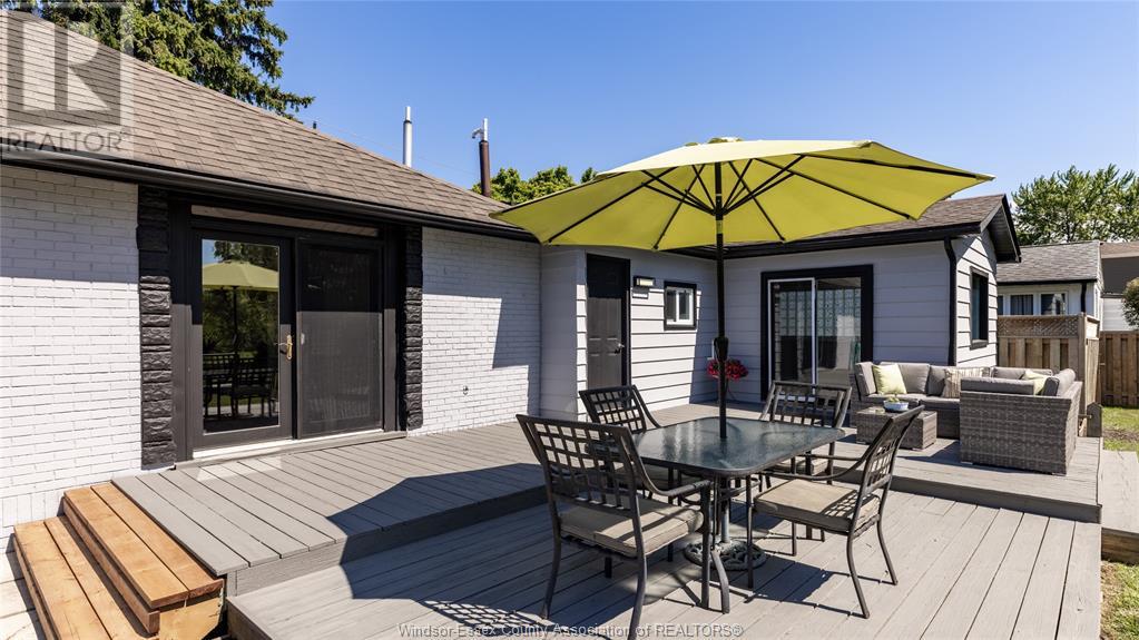 Photo 26 of 527 Jarvis Avenue, Windsor ON